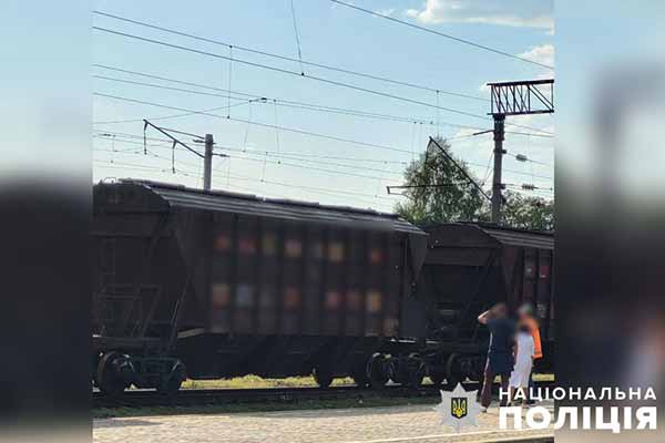 На Полтавщині неповнолітнього хлопця вразило електричним струмом