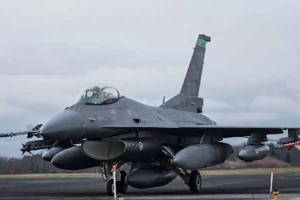 Сирський про стратегію застосування F-16: американ...