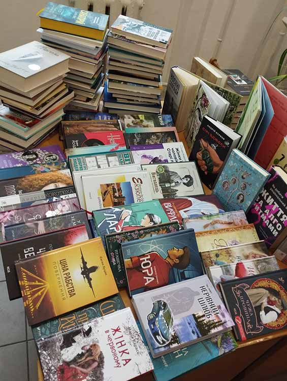 85 нових сучасних книг отримала Лубенська бібліотека