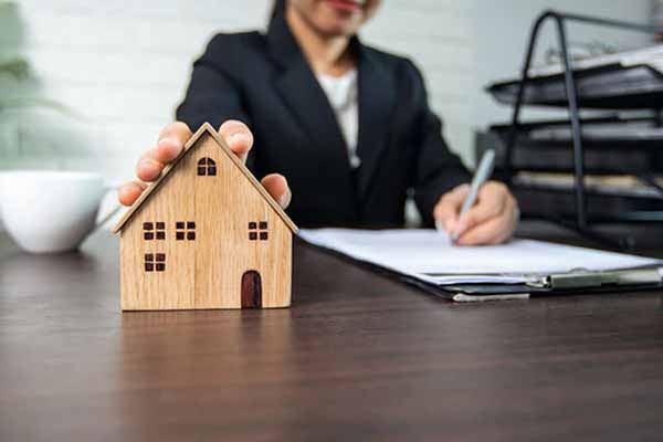 Чи можна виписати людину без її згоди? Чи можна виписати людину без її згоди?