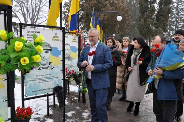 Ордени “За мужність” отримали рідні Героїв Ордени “За мужність” отримали рідні Героїв