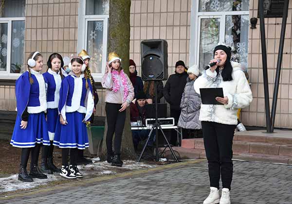 Благодійна ярмарка на підтримку ЗСУ в Пирятині