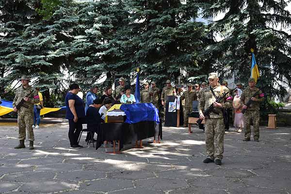 У Пирятинській громаді провели в останню путь Станіслава Потаніна