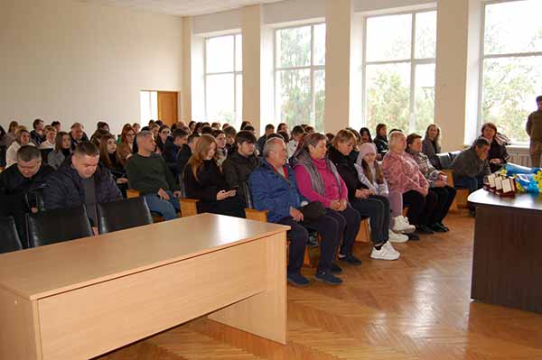 Родинам полеглих передали їх посмертні ордени