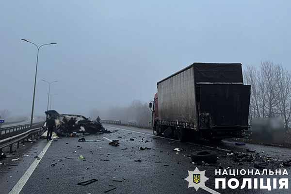 Відома українська блогерка Анет загинула в страшній ДТП н...