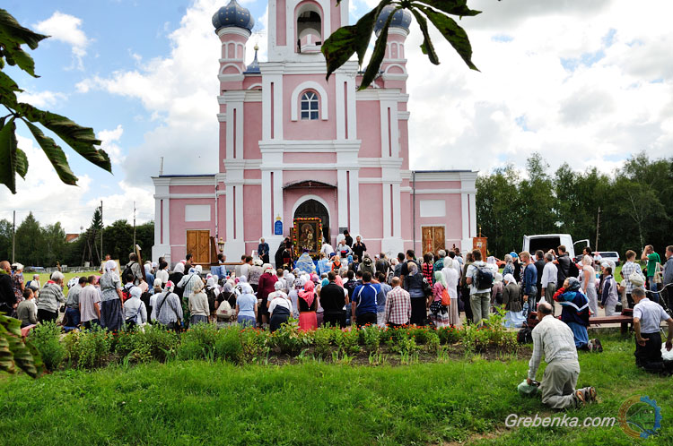 20 липня 2016 р. Всеукраїнська Хресна хода миру пройшла через м. Гребі